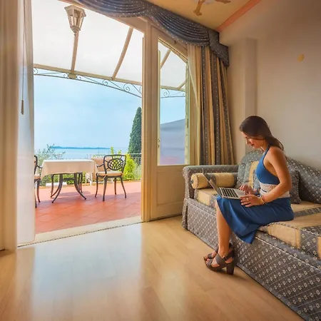 Hotel Florida & 4*