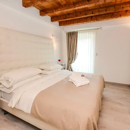 Hotel Florida & 4*