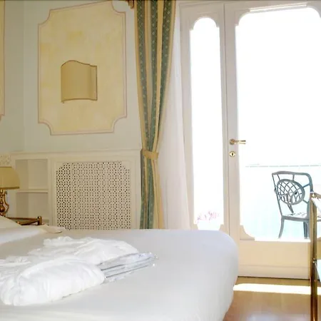 Florida & Hotell 4*