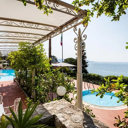 Florida Suites&suite 4*