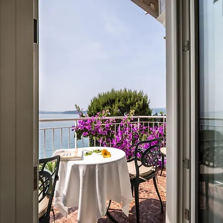 Florida & Hotell Gardone Riviera