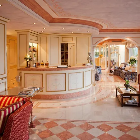 Florida & Hotell Gardone Riviera