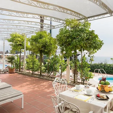 Florida Suites&suite Hotel 4*